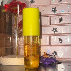 Sol De Janeiro Anitta 💛